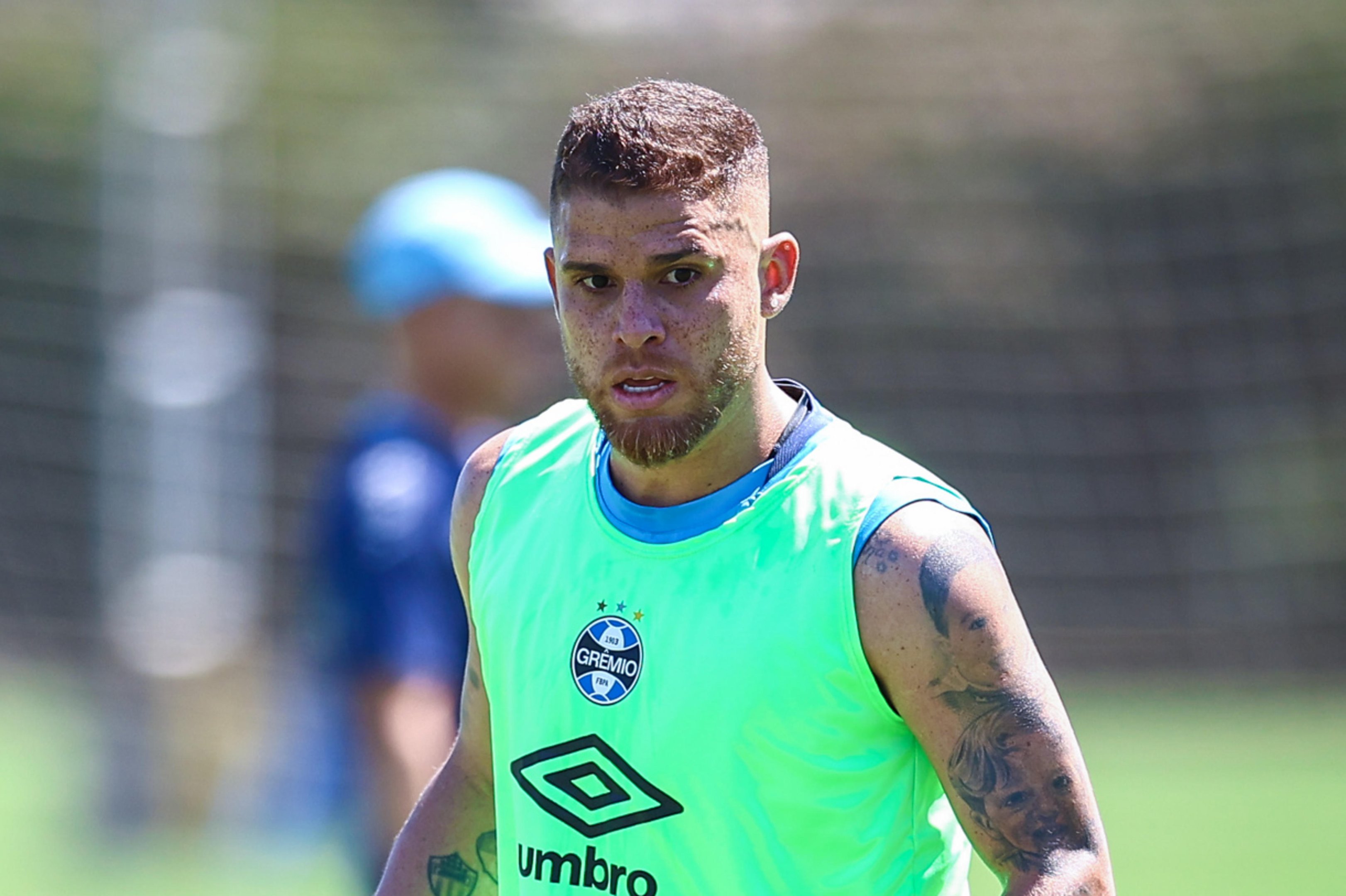 O &uacute;ltimo a sair do Gr&ecirc;mio apaga a luz
