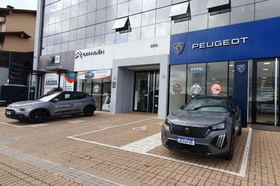 Concessionárias Citroen e Peugeot, Eiffel, compradas pela Carburgo<!-- NICAID(15892545) -->