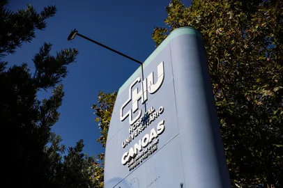 Superlotação e falta de médicos, hospitais de Canoas vivem problemas diariamente. Hospital Universitário de CanoasIndexador: DF<!-- NICAID(16030091) -->