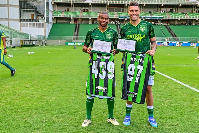 Mourão Panda / América Mourão Panda / América