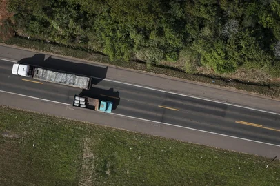Venâncio Aires, RS, Brasil, 14-05-2025: Trecho da estrada em Venâncio Aires. Projeto de concessão da rodovia RS-453, conhecida como Rota do Sol, deve envolver obras de duplicação e pedágios. Foto: Mateus Bruxel / Agência RBSLocal: VenÃ¢ncio Aires<!-- NICAID(16037739) -->
