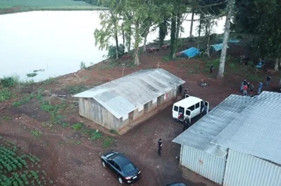 Justiça condena três pessoas por manterem trabalhadores em condições análogas à escravidão em Campestre da Serra.<!-- NICAID(16072327) -->