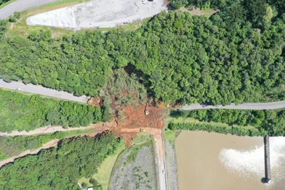 Samae estuda atualizar plano de contingência após temporal afetar fornecimento de água em Caxias<!-- NICAID(15604022) -->
