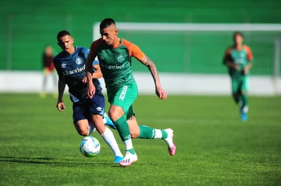 CAXIAS DO SUL, RS, BRASIL, 18/09/2020. Juventude x Grêmio Sub-23, jogo-treino realizado no estádio Alfredo Jaconi. (Porthus Junior/Agência RBS)<!-- NICAID(14596061) -->