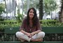 Martha Medeiros lança o livro "Conversa na Sala", reunindo crônicas dos últimos cinco anos