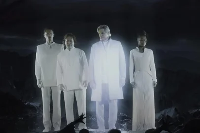 Nossa Lar 2 - Os Mensageiros <!-- NICAID(15410818) -->