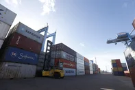 Rio Grande, RS, BRASIL, 11/04/2023- A rotina no porto de Rio Grande, o maior do RS.  Foto: Lauro Alves  / Agencia RBS<!-- NICAID(15399529) -->