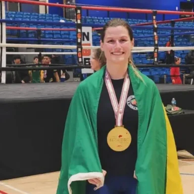 Luyne kickboxing<!-- NICAID(16152482) -->