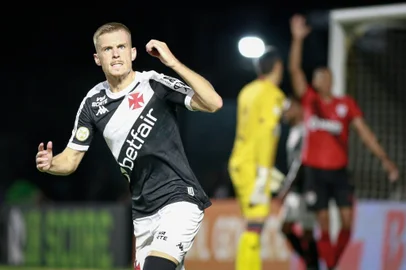 Maxime Dominguez, futebol, Vasco