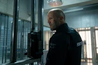Jason Statham stars as H in director Guy Ritchie's WRATH OF MAN, A Metro Goldwyn Mayer Pictures film.Photo credit: Christopher RaphaelÂ© 2021 Metro-Goldwyn-Mayer Pictures Inc. All Rights ReservedInfiltrado (2021), de Guy Ritchie<!-- NICAID(14861895) -->