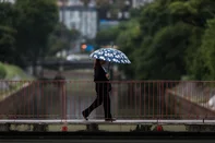 Porto Alegre, RS, Brasil, 09-03-2025:Tempo: chuva no domingo. Foto: Renan Mattos / Agência RBS<!-- NICAID(15991965) -->