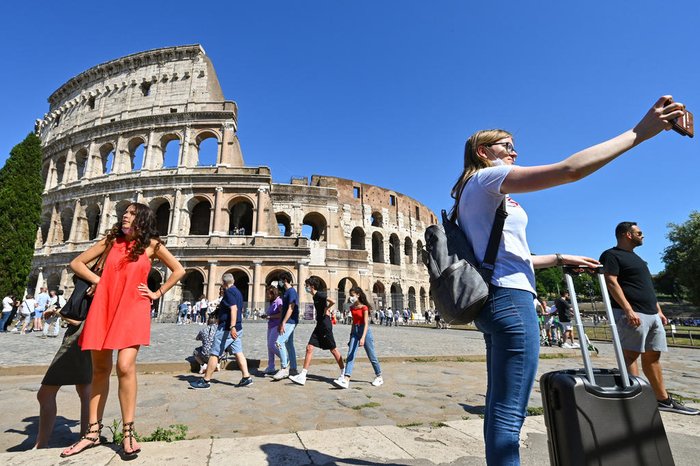 ALBERTO PIZZOLI / AFP