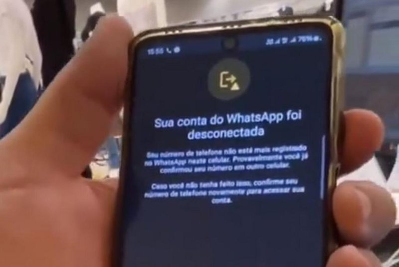 Homem filma tentativa de golpe pelo Whatsapp e acaba sendo enganado ao vivo<!-- NICAID(15717841) -->