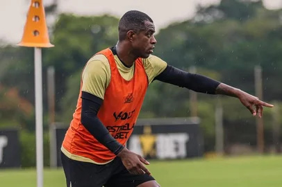 Zagueiro Marcelo Benevenuto, do Fortaleza, interesse do Juventude<!-- NICAID(16109763) -->