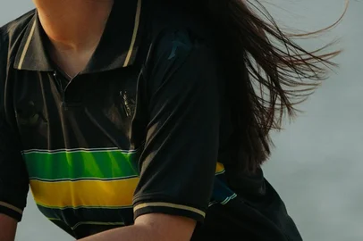 Camiseta do Estoril de Praia vai homenagear a primeira vitória de Senna na F1<!-- NICAID(16018102) -->