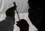 Mortes por gripe e covid-19 em Porto Alegre ocorreram entre não vacinados, diz prefeitura