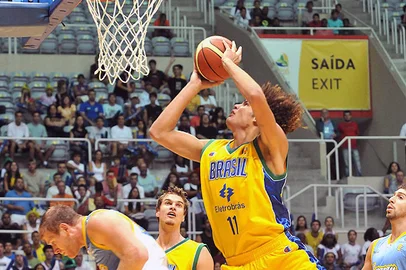 varejao anderson seleção brasileira basquete