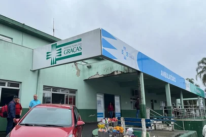 O Sindicato Médico do Rio Grande do Sul (Simers) pediu uma intervenção do Governo do Estado na gestão do Hospital de Pronto Socorro de Canoas.<!-- NICAID(16053105) -->