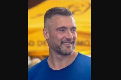 Delegado titular da 20ª Delegacia Regional de Polícia do Interior (20ª DPR), em Cachoeira do Sul, na Região Central, José Antônio Taschetto Mota faleceu na madrugada desta quinta-feira (7). Ele tinha 50 anos e estava afastado do cargo haviam alguns meses, em razão de complicações cardíacas<!-- NICAID(16096587) -->