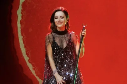 Sandy<!-- NICAID(15760933) -->