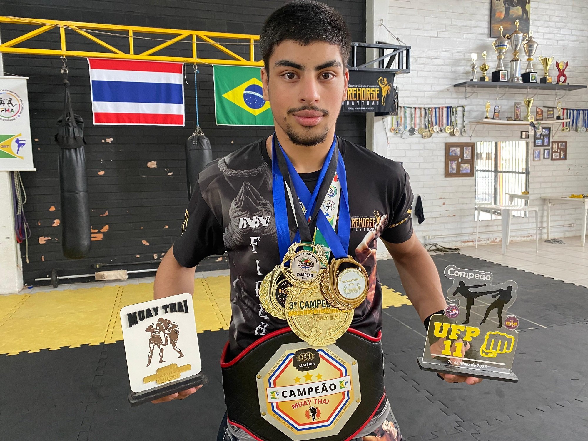 Lutador do Norte do RS busca apoio para disputar o Mundial de Muay Thai ...