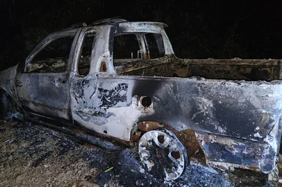 Dois homens são presos após matar e queimar corpo de homem dentro de carro em Alpestre<!-- NICAID(16073215) -->