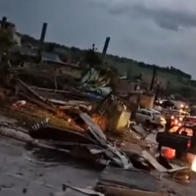 Tornando atinge Rio Bonito do Iguaçu<!-- NICAID(16163503) -->