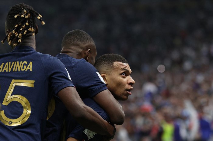 ADRIAN DENNIS / AFP ADRIAN DENNIS / AFP