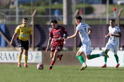 Gramadense 0 x 2 União Frederiquense na Divisão de Acesso 2026. Jogo na Vila Olímpica, em Gramado, pela 3ª rodada.Indexador: patrickemanuelferreira<!-- NICAID(16343754) -->