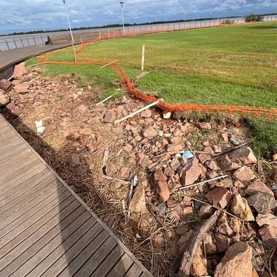 Reparos no trecho 1 da orla do Guaíba após erosões<!-- NICAID(15664671) -->