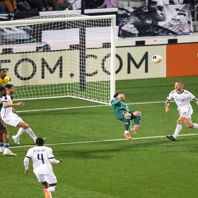 Roberto Firmino, futebol, Al=Ahli