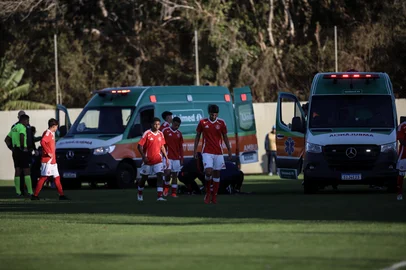 ELDORADO DO SUL, RS, BRASIL, 10-06-2025: Clássico Gre-Nal sub-17 válido pelo Brasileirão da categoria é disputado no CT Hélio Dourado, em Eldorado do Sul. Foto: Duda Fortes/Agência RBSIndexador: DF<!-- NICAID(16056633) -->