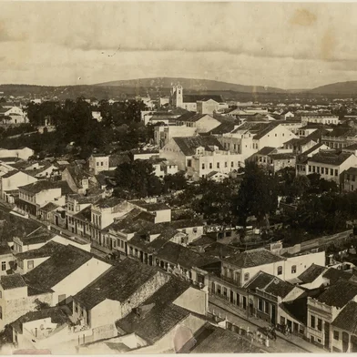Rua Riachuelo por volta de 1900<!-- NICAID(16029322) -->