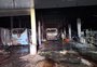 Incêndio atinge empresa de ônibus em Viamão