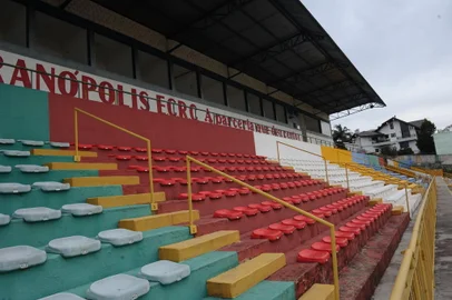 VERANÓPOLIS, RS, BRASIL (06/08/2021)preparação do Veranópolis para a Divisão de Acesso no Estádio Municipal Antônio David Farina. (Antonio Valiente/Agência RBS)<!-- NICAID(14856324) -->