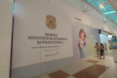 Polícia Federal<!-- NICAID(16227666) -->