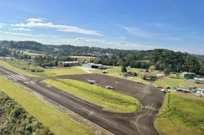 Aeroporto de Canela pode ser repassado à Infraero<!-- NICAID(15797554) -->