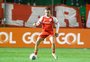 Inter vive dilema nas laterais e avalia a posição ideal de antigo titular