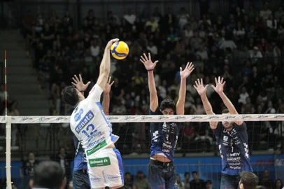 Bruno Lima, vôlei, Vôlei Renata