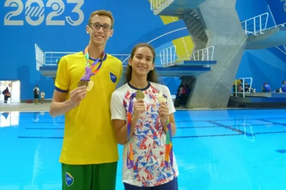Arthur Zimmer e Cristhiane Añasco foram convocados por Brasil e Paraguai para os Jogos Sul-Americanos da Juventude<!-- NICAID(16262035) -->