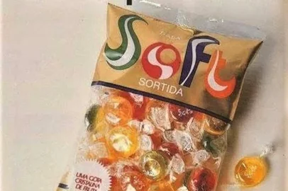 Propaganda bala Soft, da fábrica Q-Refres-Ko, de São Paulo<!-- NICAID(15453611) -->