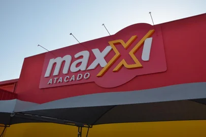 Maxxi Atacado<!-- NICAID(15405515) -->
