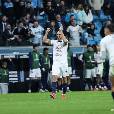 PORTO ALEGRE, RS, BRASIL, 23-07-2025: Grêmio  x Alianza Lima válido pelas playoffs da Copa Sul-americana. O tricolor vai buscar o placar negativo contra os peruanos. Foto: Duda Fortes / Agência RBS<!-- NICAID(16086932) -->