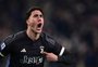 Juventus segura empate com um a menos, mas dá brecha para Inter assumir a ponta do Italiano