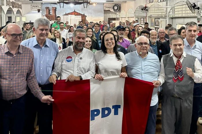 Lara Santos / Divulgação Lara Santos / Divulgação