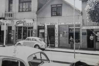 CAXIAS DO SUL, RS, BRASIL, 13/05/2026. De tipografia à livraria: Rossi comemora 100 anos de história integrada a Caxias do Sul, na foto, Marcos Rossi Victorazzi. (Neimar De Cesero/Agência RBS)Indexador: Neimar De Cesero<!-- NICAID(16284339) -->