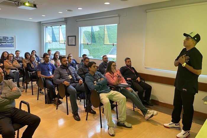 Rapper caxiense cria empresa para trabalhar com o S de ESG | Pioneiro