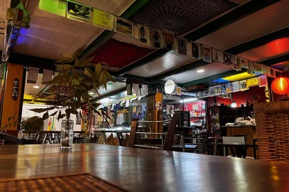 Zarabatana Café, no Centro de Cultura Ordovás, em Caxias do Sul. Espaço inaugurado em dezembro de 2001.Café cultural, com palco para apresentações e performances, comandado pela Luci e pelo Jê.Voltará a acolher a tradicional Sexta Cultural, em parceria com a Secretaria da Cultura.<!-- NICAID(15426828) -->