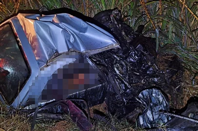 Duas pessoas morrem em acidente na RS-324 em Ronda Alta<!-- NICAID(16183204) -->