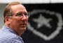 STJD confirma denúncia e agenda julgamento de John Textor por acusações sem provas